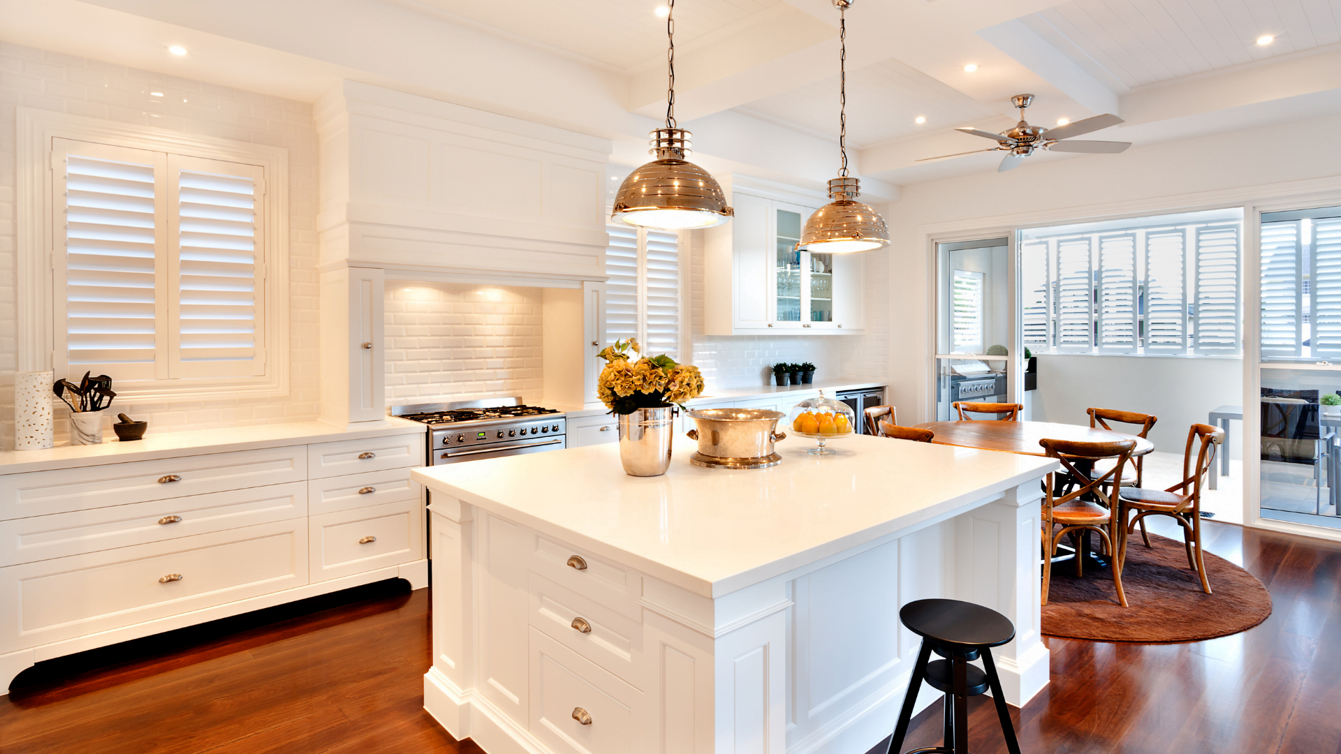 interior-exterior-img