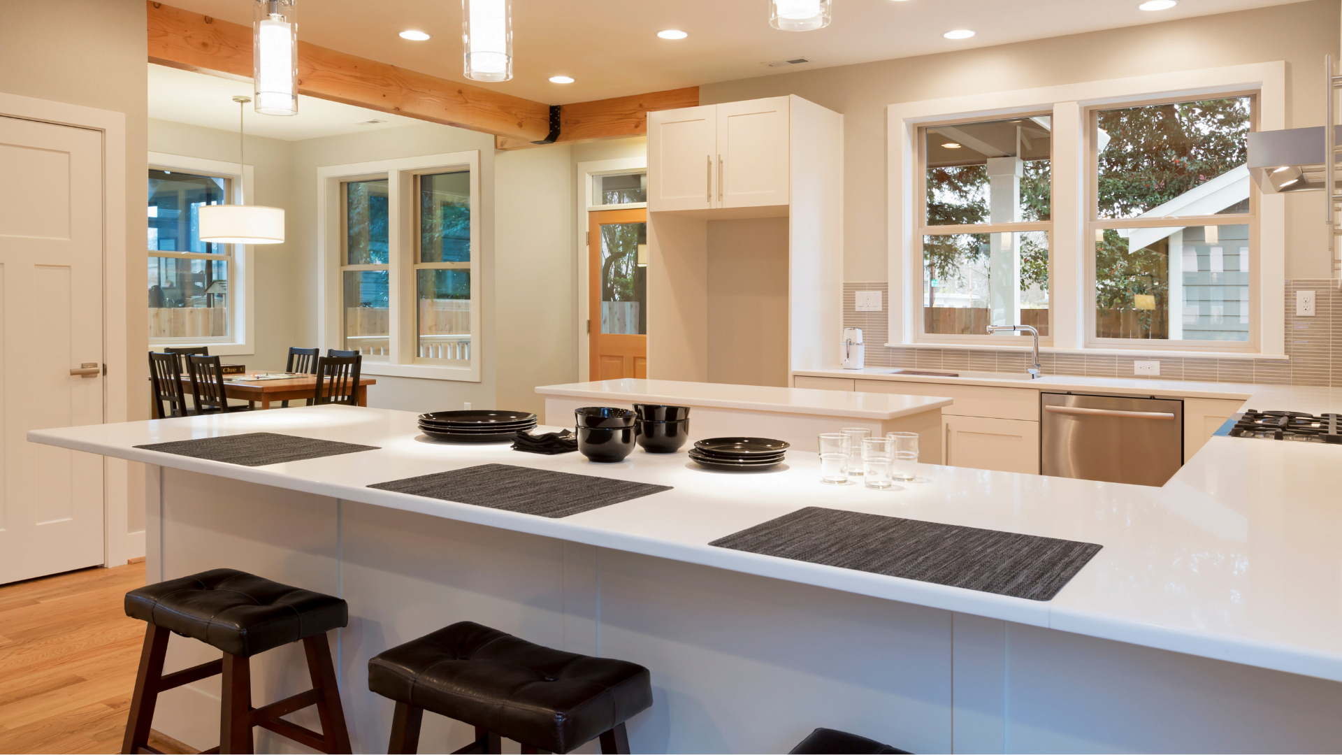 interior-exterior-img